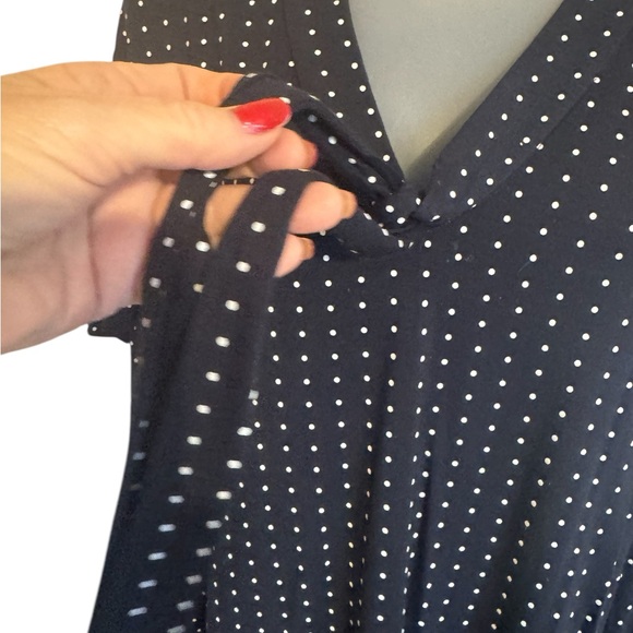 Ralph Lauren Navy /White Polka Dot V-Neck Top PLUS: 2X #N - Picture 3 of 7